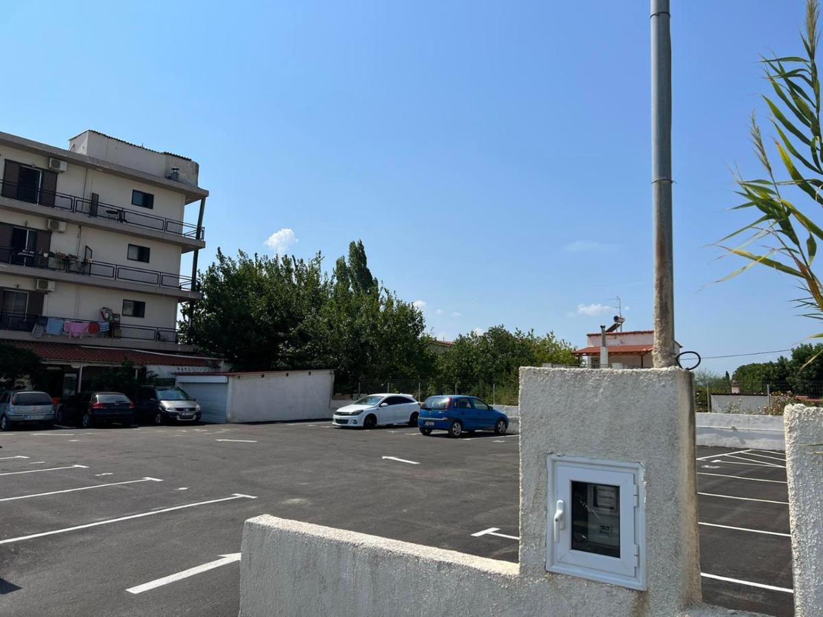 Triton Rooms Lefkandí Kültér fotó